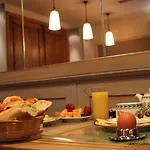 Relais Monceau Hotel