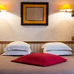 Отель Relais Monceau Париж